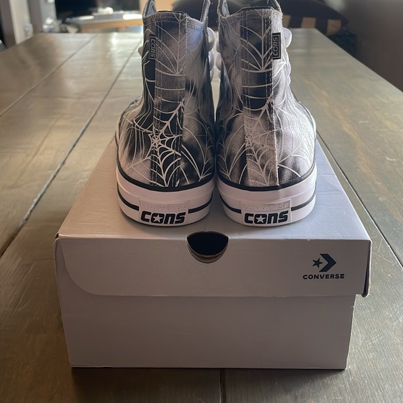 NEW Converse CTAS Pro - Never Worn - Picture 4 of 4